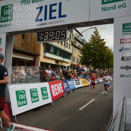 20.09.2026 - PSD Bank Halbmarathon LAZAROV Photography http://msf.ph/oto/10550153 20.09.2026 11:39:05 Ziel 1115, 1316, 1764, 2515, 2984, 4106, 4148, 4661, 4683 meine-sportfotos.de