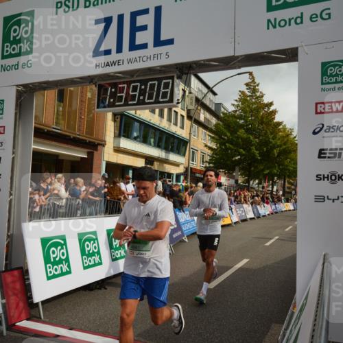 20.09.2026 - PSD Bank Halbmarathon LAZAROV Photography http://msf.ph/oto/10550161 20.09.2026 11:39:07 Ziel 1115, 1316, 1764, 2515, 2984, 4106, 4148, 4661, 4683 meine-sportfotos.de