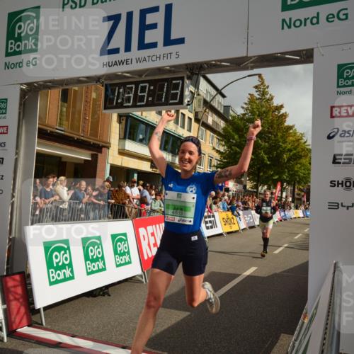 20.09.2026 - PSD Bank Halbmarathon LAZAROV Photography http://msf.ph/oto/10550170 20.09.2026 11:39:13 Ziel 1764, 2984, 3715, 4106, 4148, 4324, 4461, 4661, 4683 meine-sportfotos.de