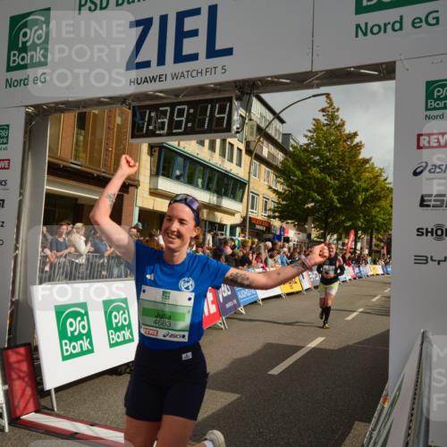 20.09.2026 - PSD Bank Halbmarathon LAZAROV Photography http://msf.ph/oto/10550171 20.09.2026 11:39:13 Ziel 1764, 2984, 3715, 4106, 4148, 4324, 4461, 4661, 4683 meine-sportfotos.de
