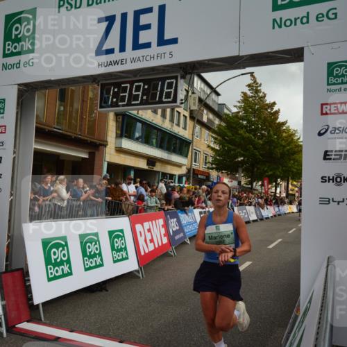 20.09.2026 - PSD Bank Halbmarathon LAZAROV Photography http://msf.ph/oto/10550179 20.09.2026 11:39:17 Ziel 2984, 3121, 3715, 4106, 4324, 4461, 4683 meine-sportfotos.de