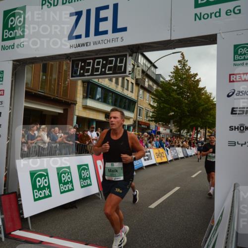 20.09.2026 - PSD Bank Halbmarathon LAZAROV Photography http://msf.ph/oto/10550183 20.09.2026 11:39:24 Ziel 1103, 1719, 2649, 3121, 3715, 4022, 4324, 4436, 4461 meine-sportfotos.de