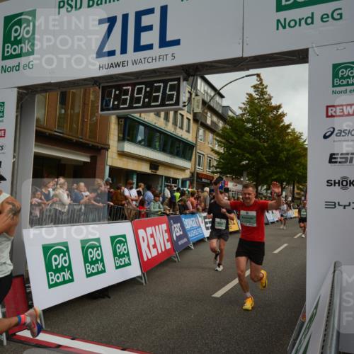 20.09.2026 - PSD Bank Halbmarathon LAZAROV Photography http://msf.ph/oto/10550213 20.09.2026 11:39:35 Ziel 1103, 1656, 1662, 1719, 2649, 2782, 3121, 3919, 4022, 4436 meine-sportfotos.de