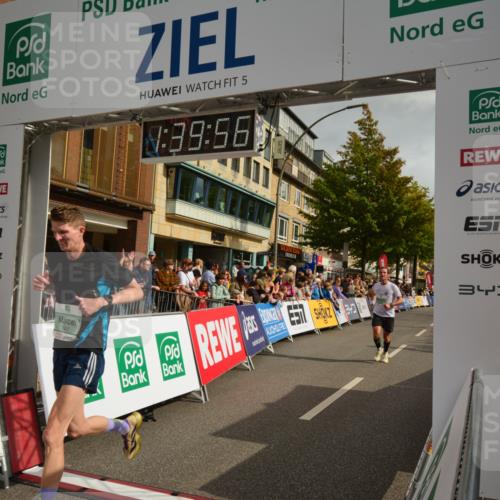 20.09.2026 - PSD Bank Halbmarathon LAZAROV Photography http://msf.ph/oto/10550235 20.09.2026 11:39:55 Ziel 1841, 2387, 3596, 4107, 4198, 4293 meine-sportfotos.de