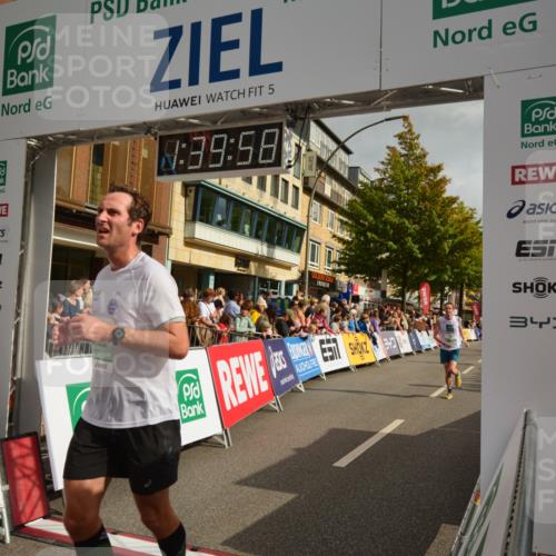 20.09.2026 - PSD Bank Halbmarathon LAZAROV Photography http://msf.ph/oto/10550243 20.09.2026 11:39:57 Ziel 1841, 2387, 3596, 4107, 4198, 4293, 4313, 4697 meine-sportfotos.de