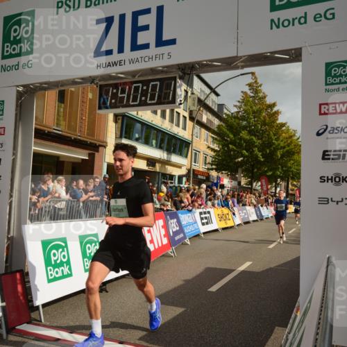 20.09.2026 - PSD Bank Halbmarathon LAZAROV Photography http://msf.ph/oto/10550253 20.09.2026 11:40:01 Ziel 1841, 2387, 3596, 3605, 4107, 4198, 4293, 4313, 4506, 4697 meine-sportfotos.de