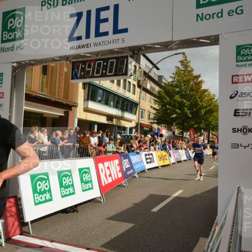 20.09.2026 - PSD Bank Halbmarathon LAZAROV Photography http://msf.ph/oto/10550255 20.09.2026 11:40:01 Ziel 1841, 2387, 3596, 3605, 4107, 4198, 4293, 4313, 4506, 4697 meine-sportfotos.de