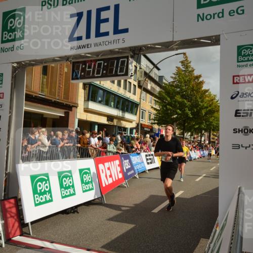 20.09.2026 - PSD Bank Halbmarathon LAZAROV Photography http://msf.ph/oto/10550275 20.09.2026 11:40:09 Ziel 1466, 3125, 3596, 3605, 3769, 3888, 4198, 4313, 4506, 4672, 4697, 4706 meine-sportfotos.de