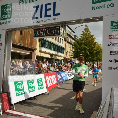 20.09.2026 - PSD Bank Halbmarathon LAZAROV Photography http://msf.ph/oto/10550292 20.09.2026 11:40:14 Ziel 1466, 2046, 3125, 3544, 3605, 3767, 3769, 3888, 4091, 4313, 4506, 4672, 4697, 4706 meine-sportfotos.de
