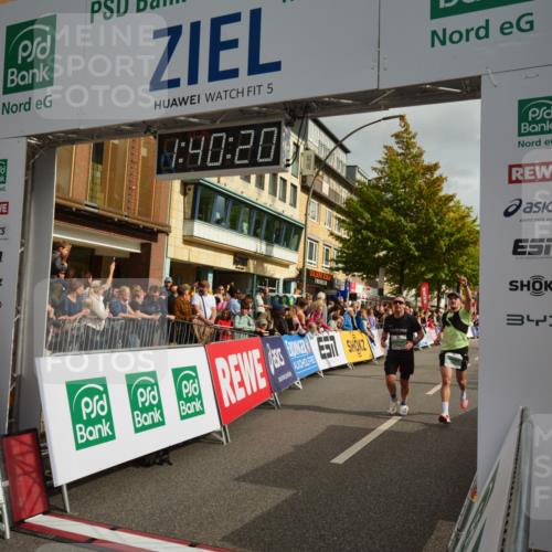 20.09.2026 - PSD Bank Halbmarathon LAZAROV Photography http://msf.ph/oto/10550308 20.09.2026 11:40:20 Ziel 1466, 1582, 2046, 2657, 3125, 3544, 3767, 3769, 3888, 4091, 4672, 4706 meine-sportfotos.de