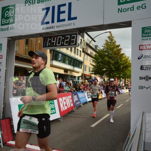 20.09.2026 - PSD Bank Halbmarathon LAZAROV Photography http://msf.ph/oto/10550314 20.09.2026 11:40:22 Ziel 1582, 2046, 2657, 3125, 3544, 3767, 3769, 4091, 4672, 4706 meine-sportfotos.de