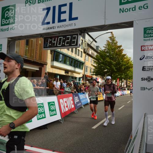 20.09.2026 - PSD Bank Halbmarathon LAZAROV Photography http://msf.ph/oto/10550315 20.09.2026 11:40:22 Ziel 1582, 2046, 2657, 3125, 3544, 3767, 3769, 4091, 4672, 4706 meine-sportfotos.de