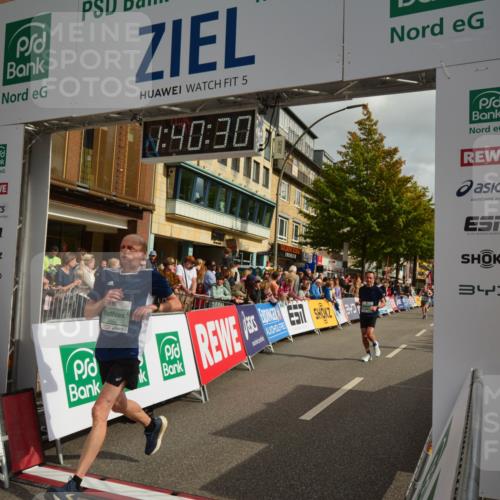 20.09.2026 - PSD Bank Halbmarathon LAZAROV Photography http://msf.ph/oto/10550324 20.09.2026 11:40:30 Ziel 1582, 2496, 2657, 3004, 4091, 4275, 4440 meine-sportfotos.de