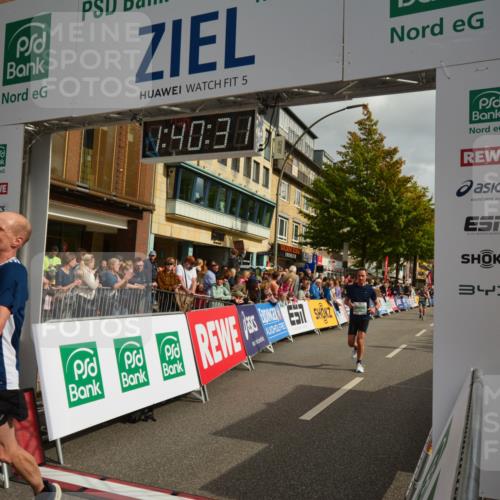 20.09.2026 - PSD Bank Halbmarathon LAZAROV Photography http://msf.ph/oto/10550326 20.09.2026 11:40:30 Ziel 1582, 2496, 2657, 3004, 4091, 4275, 4440 meine-sportfotos.de