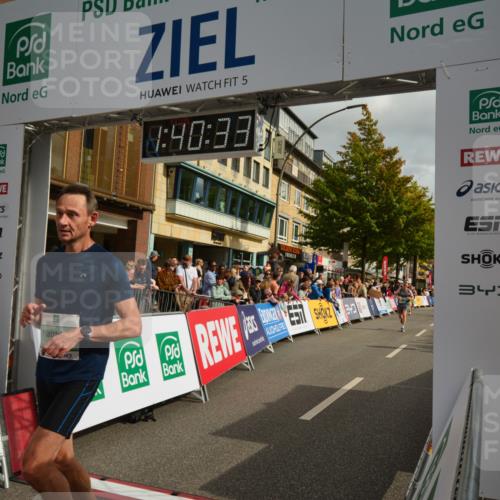 20.09.2026 - PSD Bank Halbmarathon LAZAROV Photography http://msf.ph/oto/10550333 20.09.2026 11:40:32 Ziel 1582, 2496, 2657, 3004, 4275, 4440 meine-sportfotos.de