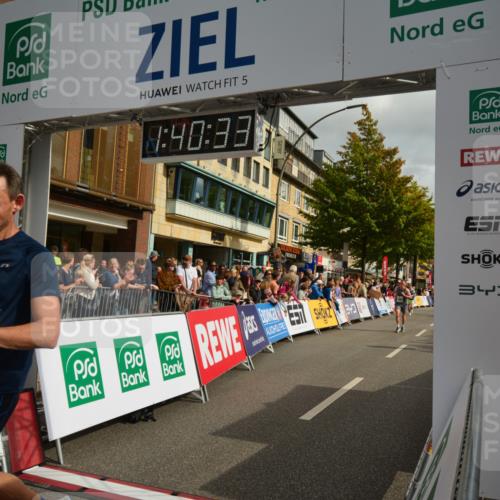 20.09.2026 - PSD Bank Halbmarathon LAZAROV Photography http://msf.ph/oto/10550334 20.09.2026 11:40:32 Ziel 1582, 2496, 2657, 3004, 4275, 4440 meine-sportfotos.de