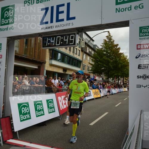 20.09.2026 - PSD Bank Halbmarathon LAZAROV Photography http://msf.ph/oto/10550355 20.09.2026 11:40:48 Ziel 2227, 2474, 2496, 2506, 2822, 2931, 3529, 3764, 3847 meine-sportfotos.de