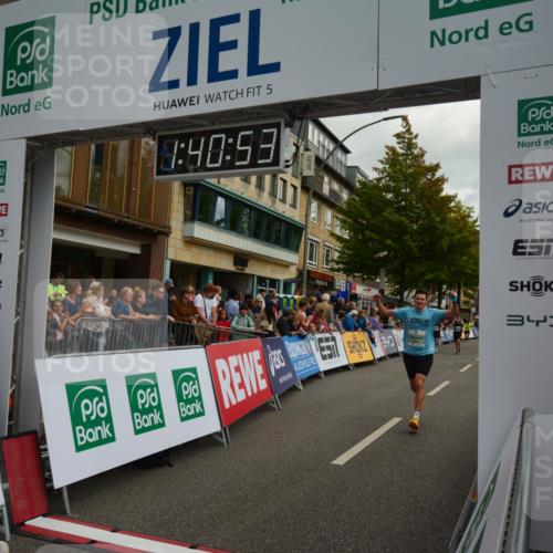 20.09.2026 - PSD Bank Halbmarathon LAZAROV Photography http://msf.ph/oto/10550365 20.09.2026 11:40:53 Ziel 2227, 2474, 2506, 2822, 2829, 2931, 3529, 3764, 3847 meine-sportfotos.de