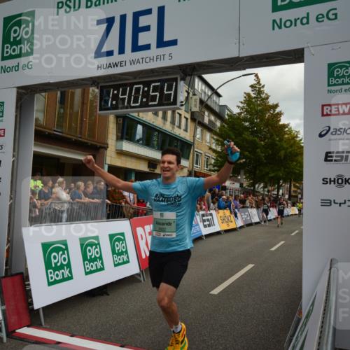 20.09.2026 - PSD Bank Halbmarathon LAZAROV Photography http://msf.ph/oto/10550370 20.09.2026 11:40:54 Ziel 2227, 2474, 2506, 2822, 2829, 2931, 3529, 3764, 3847 meine-sportfotos.de