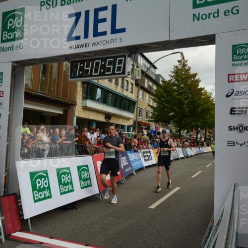20.09.2026 - PSD Bank Halbmarathon LAZAROV Photography http://msf.ph/oto/10550378 20.09.2026 11:40:58 Ziel 1128, 1394, 2227, 2474, 2506, 2822, 2829, 3764, 4482 meine-sportfotos.de