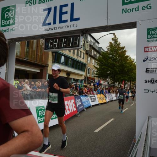 20.09.2026 - PSD Bank Halbmarathon LAZAROV Photography http://msf.ph/oto/10550404 20.09.2026 11:41:10 Ziel 1128, 1394, 1953, 2829, 2842, 4000, 4418, 4482, 4681 meine-sportfotos.de