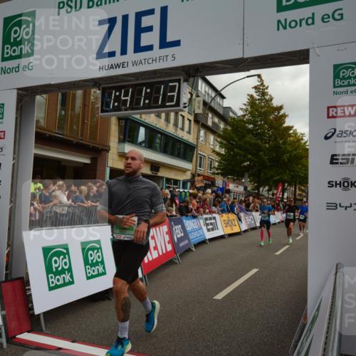 20.09.2026 - PSD Bank Halbmarathon LAZAROV Photography http://msf.ph/oto/10550407 20.09.2026 11:41:12 Ziel 1128, 1394, 1953, 2842, 4000, 4418, 4482, 4681 meine-sportfotos.de