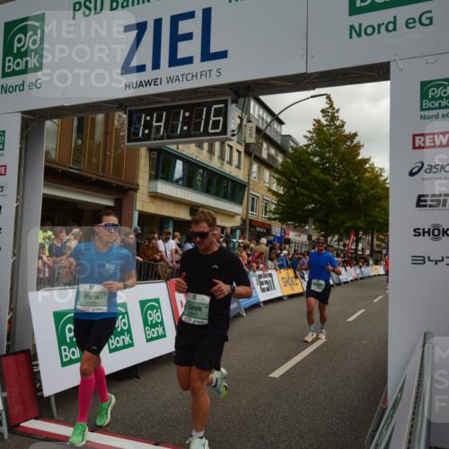 20.09.2026 - PSD Bank Halbmarathon LAZAROV Photography http://msf.ph/oto/10550414 20.09.2026 11:41:15 Ziel 1128, 1181, 1394, 1953, 2196, 2842, 4000, 4418, 4482, 4681 meine-sportfotos.de
