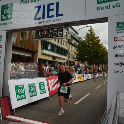 20.09.2026 - PSD Bank Halbmarathon LAZAROV Photography http://msf.ph/oto/10550455 20.09.2026 11:41:56 Ziel 1583, 1803, 1852, 2069, 2267, 2981, 3608, 4353, 4654 meine-sportfotos.de