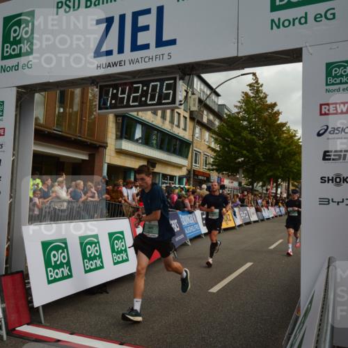 20.09.2026 - PSD Bank Halbmarathon LAZAROV Photography http://msf.ph/oto/10550478 20.09.2026 11:42:05 Ziel 1188, 1852, 2069, 2179, 2267, 2981, 3608, 4654 meine-sportfotos.de