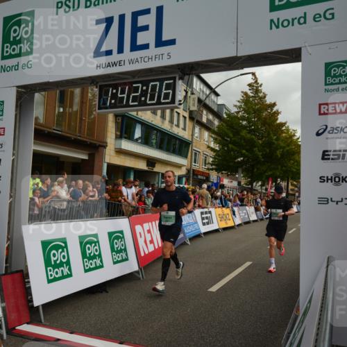 20.09.2026 - PSD Bank Halbmarathon LAZAROV Photography http://msf.ph/oto/10550482 20.09.2026 11:42:05 Ziel 1188, 1852, 2069, 2179, 2267, 2981, 3608, 4654 meine-sportfotos.de