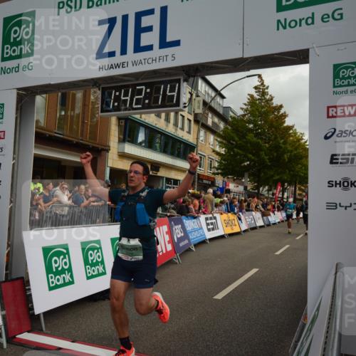 20.09.2026 - PSD Bank Halbmarathon LAZAROV Photography http://msf.ph/oto/10550490 20.09.2026 11:42:13 Ziel 1188, 1879, 2179, 2256, 2633, 2981, 4653 meine-sportfotos.de