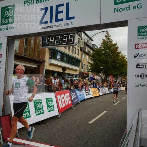 20.09.2026 - PSD Bank Halbmarathon LAZAROV Photography http://msf.ph/oto/10550520 20.09.2026 11:42:38 Ziel 1258, 1336, 1888, 2781, 3892, 4251, 4288, 4385, 4760 meine-sportfotos.de
