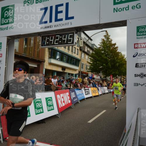 20.09.2026 - PSD Bank Halbmarathon LAZAROV Photography http://msf.ph/oto/10550530 20.09.2026 11:42:45 Ziel 1258, 1888, 2241, 3892, 4008, 4251, 4294, 4385, 4541, 4634, 4760 meine-sportfotos.de