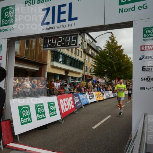 20.09.2026 - PSD Bank Halbmarathon LAZAROV Photography http://msf.ph/oto/10550531 20.09.2026 11:42:45 Ziel 1258, 1888, 2241, 3892, 4008, 4251, 4294, 4385, 4541, 4634, 4760 meine-sportfotos.de