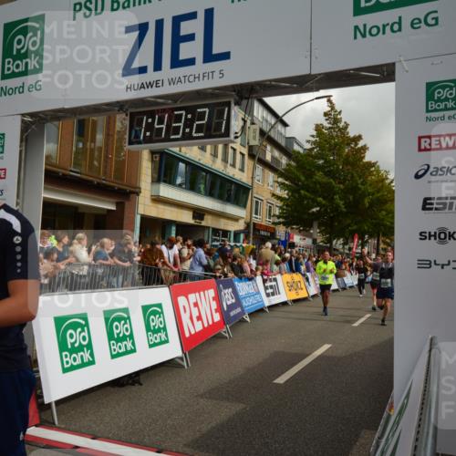20.09.2026 - PSD Bank Halbmarathon LAZAROV Photography http://msf.ph/oto/10550592 20.09.2026 11:43:21 Ziel 1492, 2068, 2245, 2642, 2729, 3037, 3285, 4501, 4532 meine-sportfotos.de