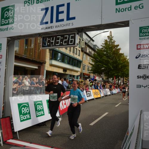 20.09.2026 - PSD Bank Halbmarathon LAZAROV Photography http://msf.ph/oto/10550604 20.09.2026 11:43:25 Ziel 1492, 1671, 2068, 2245, 2637, 2642, 2729, 3037, 3285, 4351, 4501, 4532 meine-sportfotos.de