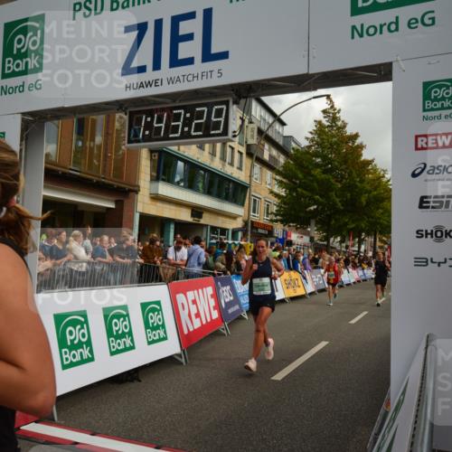 20.09.2026 - PSD Bank Halbmarathon LAZAROV Photography http://msf.ph/oto/10550612 20.09.2026 11:43:29 Ziel 1492, 1671, 2068, 2245, 2637, 2642, 2729, 3037, 3285, 4055, 4351, 4501 meine-sportfotos.de