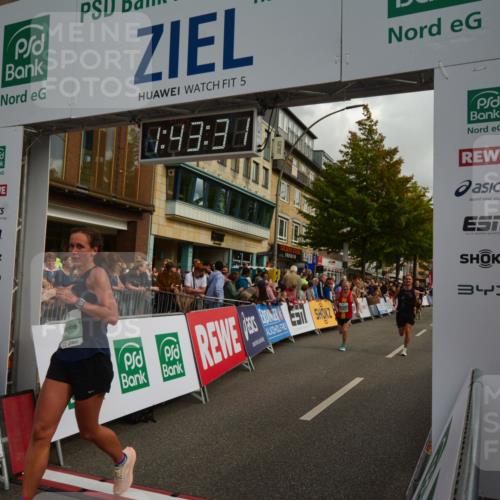 20.09.2026 - PSD Bank Halbmarathon LAZAROV Photography http://msf.ph/oto/10550615 20.09.2026 11:43:30 Ziel 1671, 2068, 2245, 2637, 2642, 2729, 3037, 3285, 4055, 4307, 4351, 4501 meine-sportfotos.de