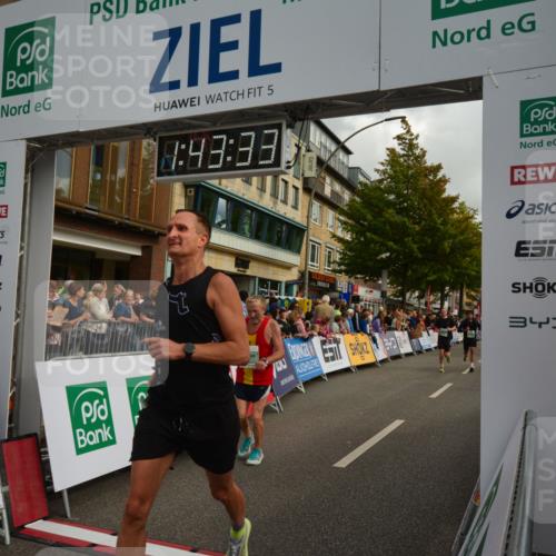 20.09.2026 - PSD Bank Halbmarathon LAZAROV Photography http://msf.ph/oto/10550622 20.09.2026 11:43:32 Ziel 1431, 1671, 2068, 2568, 2637, 2642, 3037, 3285, 4055, 4307, 4351, 4501, 4658 meine-sportfotos.de