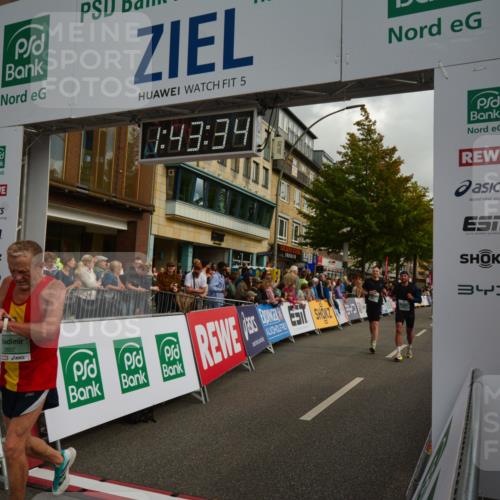 20.09.2026 - PSD Bank Halbmarathon LAZAROV Photography http://msf.ph/oto/10550631 20.09.2026 11:43:34 Ziel 1431, 1671, 2068, 2568, 2637, 3023, 3037, 4055, 4307, 4351, 4501, 4529, 4658 meine-sportfotos.de