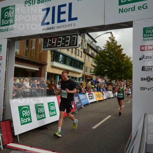 20.09.2026 - PSD Bank Halbmarathon LAZAROV Photography http://msf.ph/oto/10550639 20.09.2026 11:43:37 Ziel 1431, 1671, 2568, 2637, 3023, 4055, 4220, 4307, 4351, 4501, 4529, 4658, 4787 meine-sportfotos.de