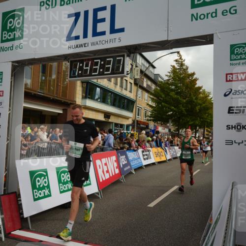 20.09.2026 - PSD Bank Halbmarathon LAZAROV Photography http://msf.ph/oto/10550641 20.09.2026 11:43:37 Ziel 1431, 1671, 2568, 2637, 3023, 4055, 4220, 4307, 4351, 4501, 4529, 4658, 4787 meine-sportfotos.de