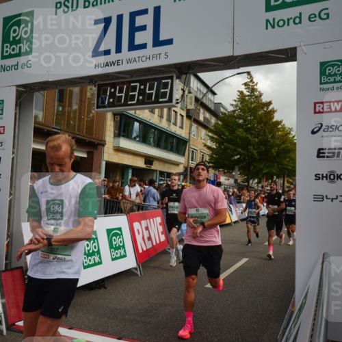 20.09.2026 - PSD Bank Halbmarathon LAZAROV Photography http://msf.ph/oto/10550655 20.09.2026 11:43:42 Ziel 1431, 1553, 1671, 2211, 2568, 3023, 3662, 4055, 4220, 4307, 4351, 4529, 4658, 4787 meine-sportfotos.de