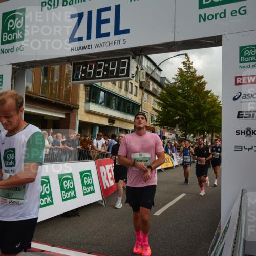 20.09.2026 - PSD Bank Halbmarathon LAZAROV Photography http://msf.ph/oto/10550656 20.09.2026 11:43:42 Ziel 1431, 1553, 1671, 2211, 2568, 3023, 3662, 4055, 4220, 4307, 4351, 4529, 4658, 4787 meine-sportfotos.de