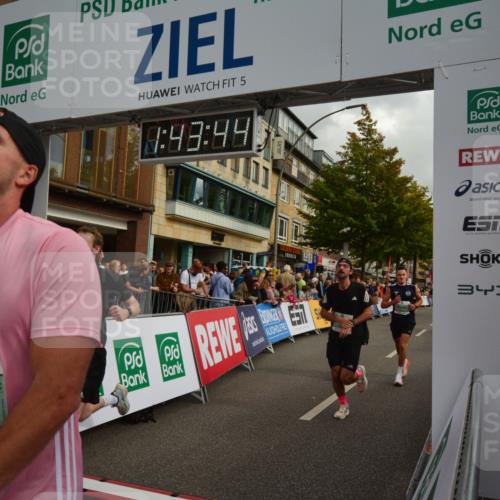 20.09.2026 - PSD Bank Halbmarathon LAZAROV Photography http://msf.ph/oto/10550659 20.09.2026 11:43:43 Ziel 1431, 1553, 2211, 2568, 3023, 3662, 4055, 4220, 4307, 4351, 4529, 4658, 4787 meine-sportfotos.de