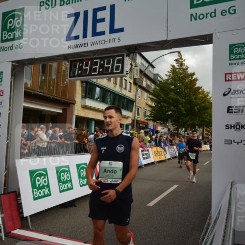 20.09.2026 - PSD Bank Halbmarathon LAZAROV Photography http://msf.ph/oto/10550669 20.09.2026 11:43:45 Ziel 1431, 1553, 2211, 2568, 3023, 3117, 3662, 4220, 4307, 4529, 4658, 4787 meine-sportfotos.de