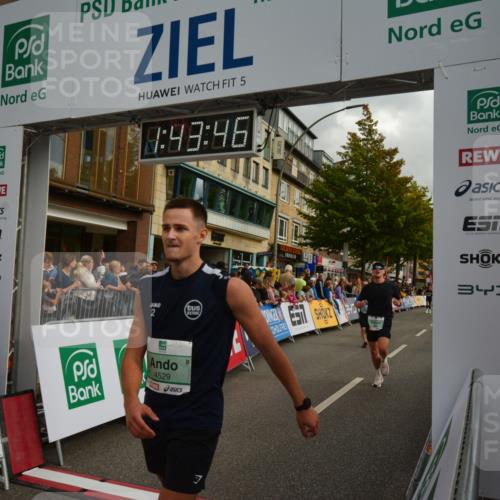 20.09.2026 - PSD Bank Halbmarathon LAZAROV Photography http://msf.ph/oto/10550671 20.09.2026 11:43:46 Ziel 1431, 1493, 1553, 2211, 2568, 3023, 3117, 3662, 4220, 4307, 4529, 4658, 4787 meine-sportfotos.de