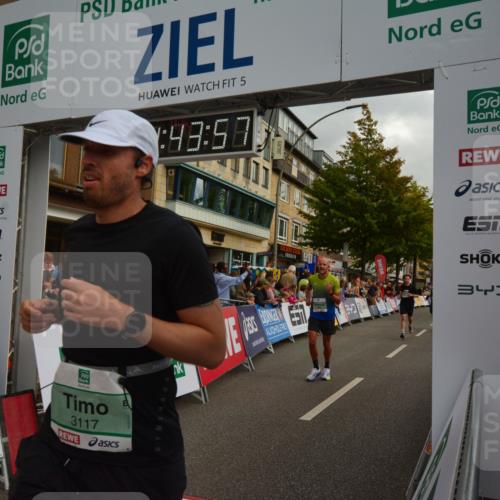 20.09.2026 - PSD Bank Halbmarathon LAZAROV Photography http://msf.ph/oto/10550704 20.09.2026 11:43:56 Ziel 1493, 1553, 2071, 2211, 2946, 3117, 3651, 3662 meine-sportfotos.de