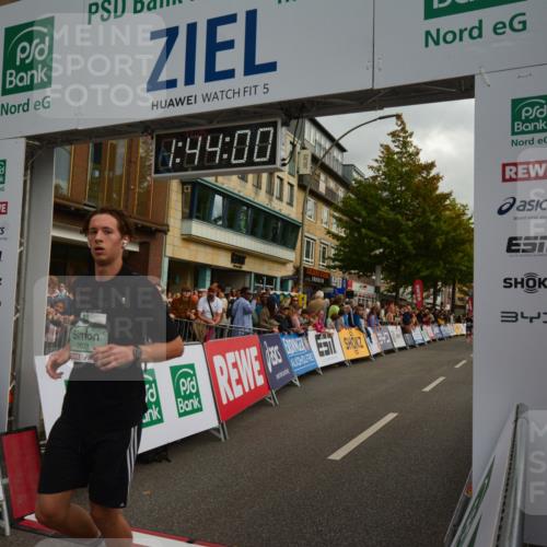 20.09.2026 - PSD Bank Halbmarathon LAZAROV Photography http://msf.ph/oto/10550718 20.09.2026 11:44:00 Ziel 1493, 1833, 2071, 2211, 2946, 3117, 3651, 4723 meine-sportfotos.de