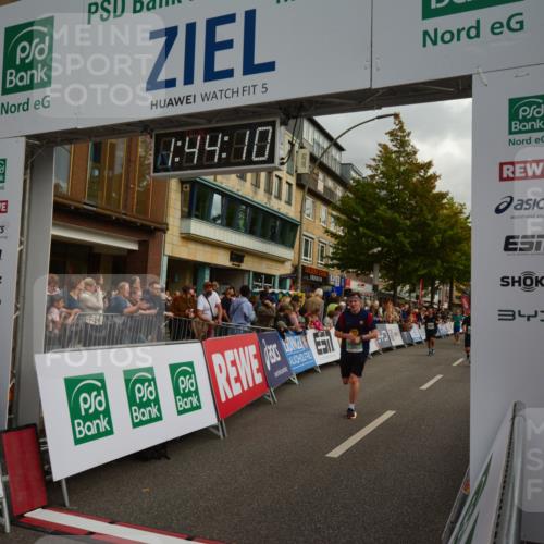 20.09.2026 - PSD Bank Halbmarathon LAZAROV Photography http://msf.ph/oto/10550732 20.09.2026 11:44:10 Ziel 1147, 1455, 1715, 1833, 2132, 2366, 2467, 2512, 2966, 3613, 3651, 4607, 4723 meine-sportfotos.de